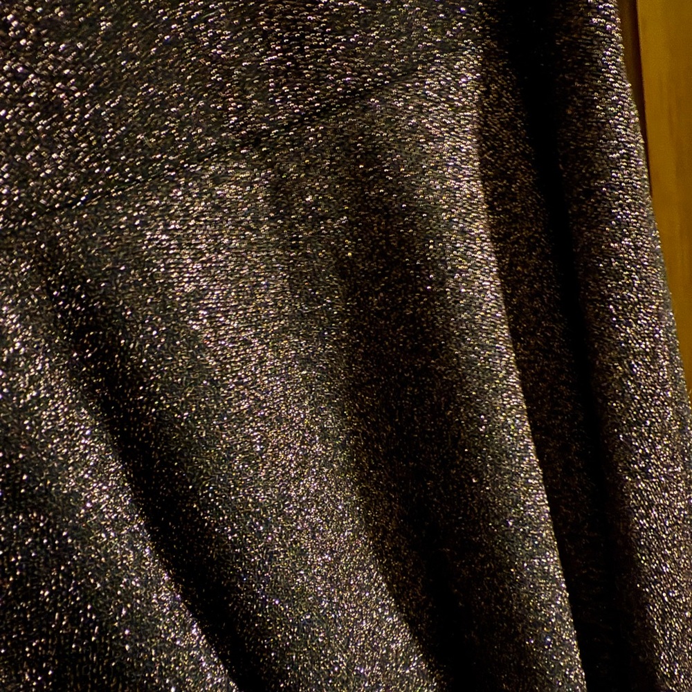 Olivia Matthew’s medium rose gold glitter party/night out dress - Picture 5 of 7